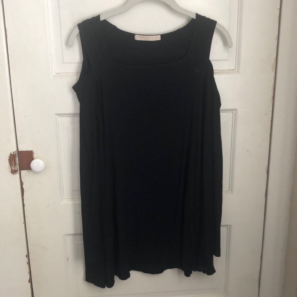 Long sleeve cold shoulder blouse